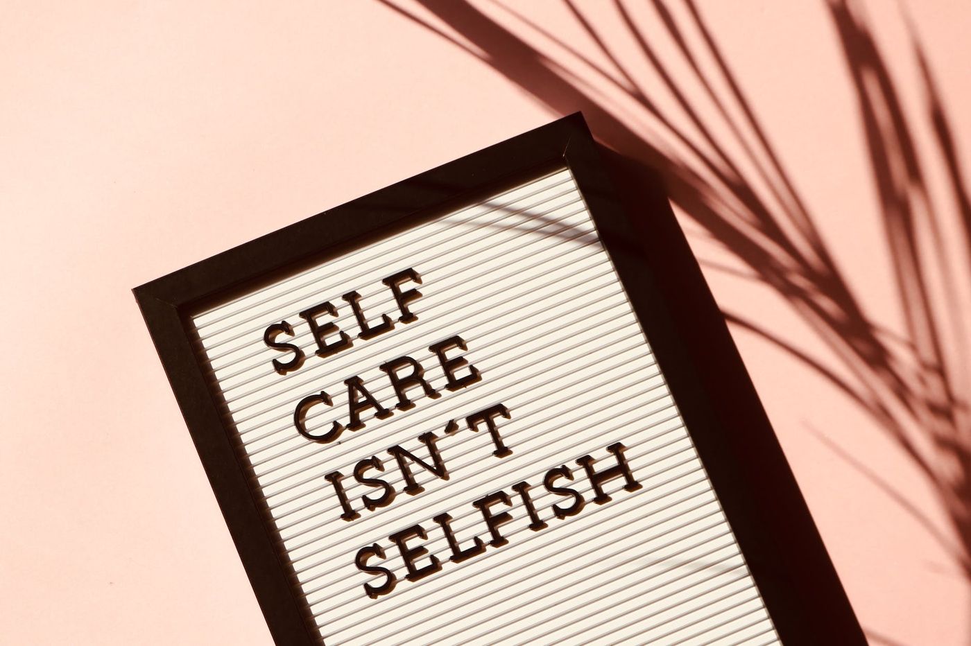 Featured image for “Self-Respect 101: What Oprah Taught Us About Who Deserves Access to Your Life”